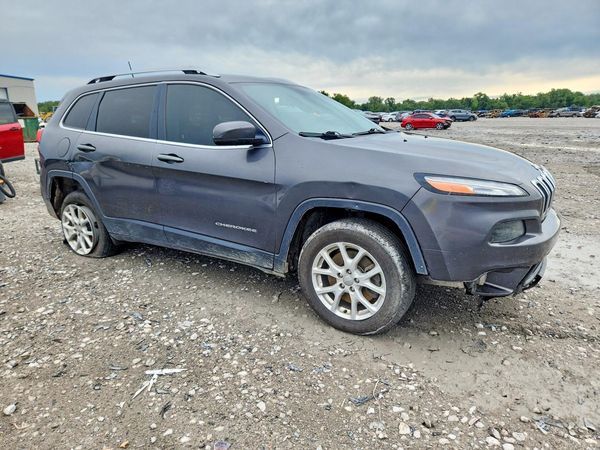 2017 JEEP CHEROKEE LATITUDE FWD