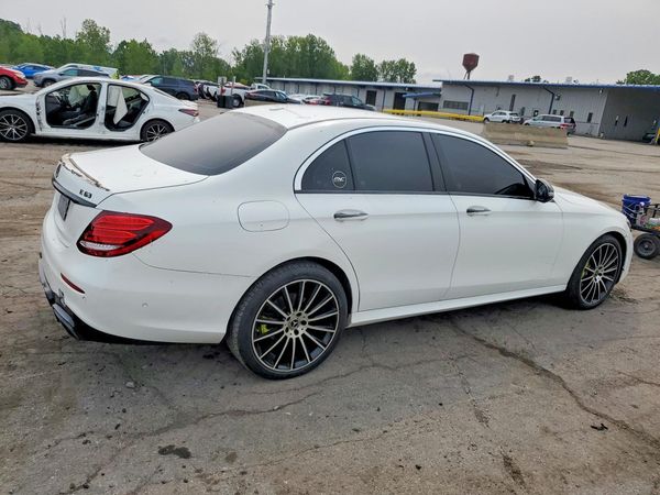 2017 MERCEDES-BENZ E E300-4M