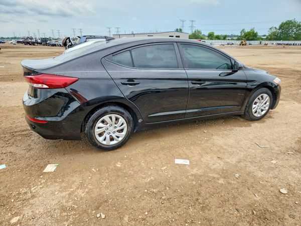 2017 HYUNDAI ELANTRA SE Base
