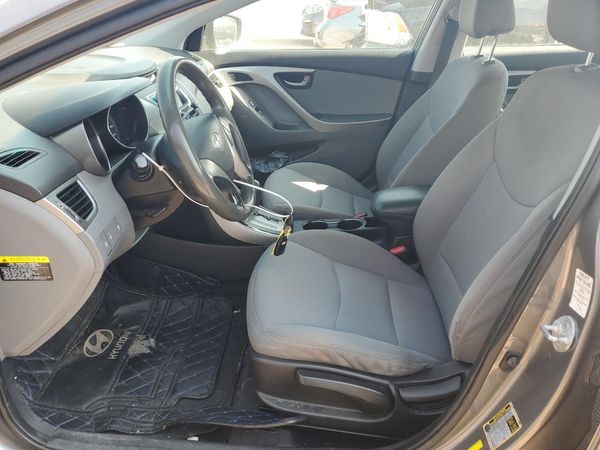 2013 HYUNDAI ELANTRA