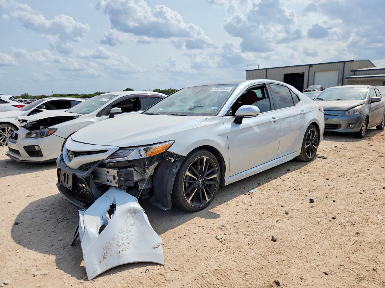 2019 TOYOTA CAMRY