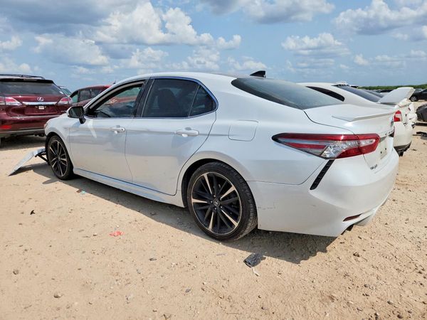 2019 TOYOTA CAMRY