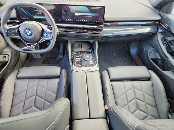 2026 BMW 530
