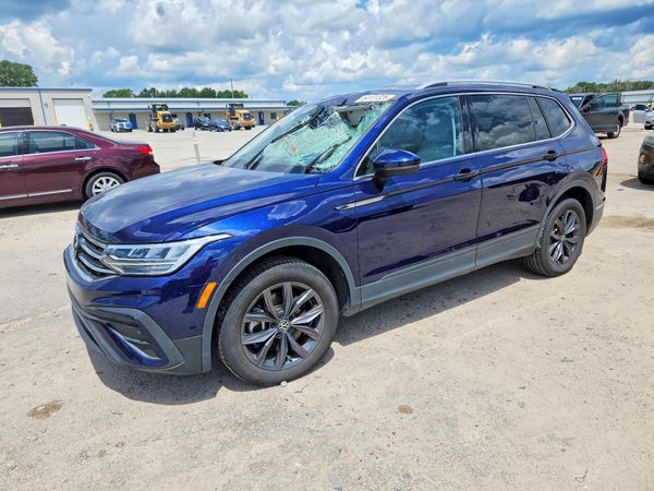 2023 VOLKSWAGEN TIGUAN SE