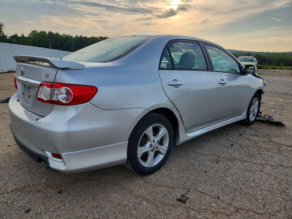 2012 TOYOTA COROLLA