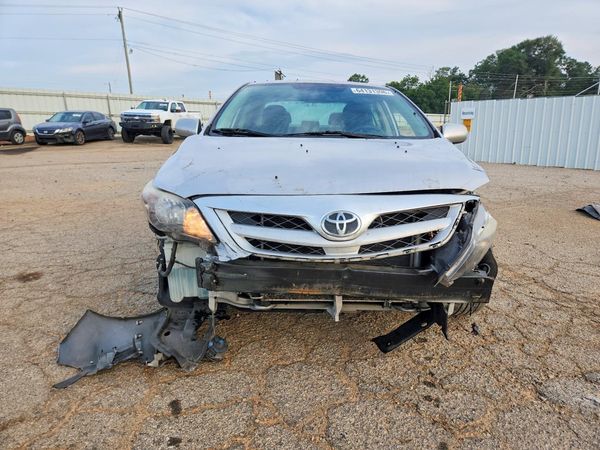 2012 TOYOTA COROLLA