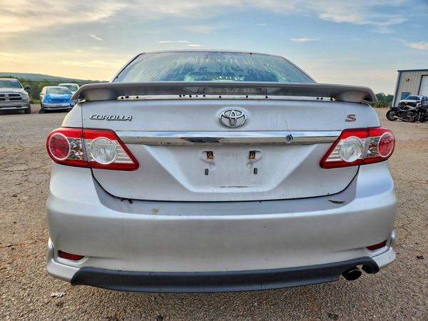 2012 TOYOTA COROLLA