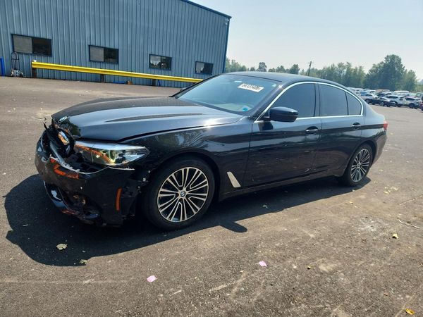 2019 BMW 530