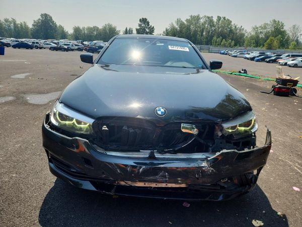 2019 BMW 530