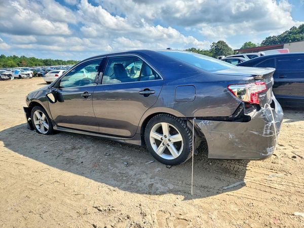 2013 TOYOTA CAMRY