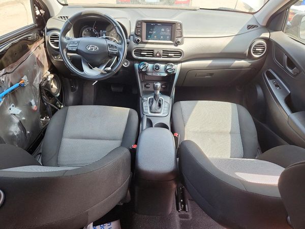 2018 HYUNDAI KONA SEL