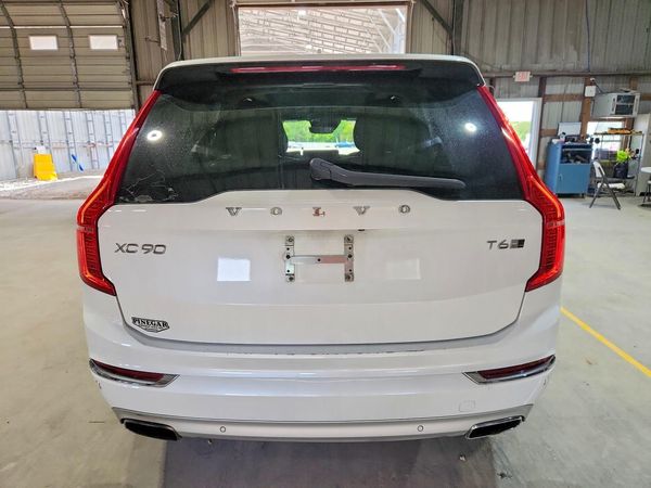 2019 VOLVO XC90 Inscription