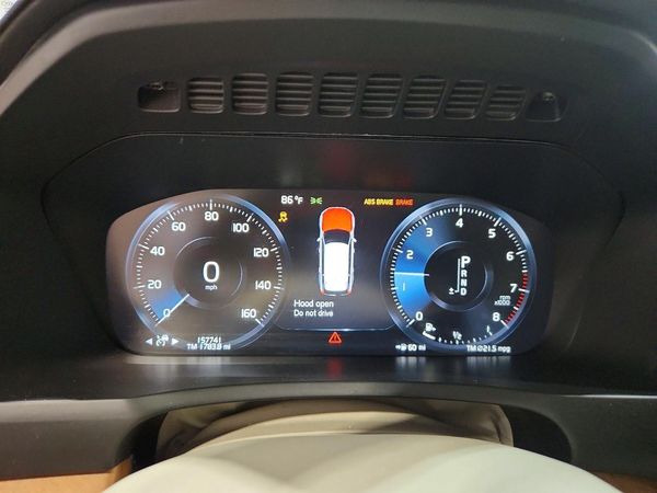 2019 VOLVO XC90 Inscription