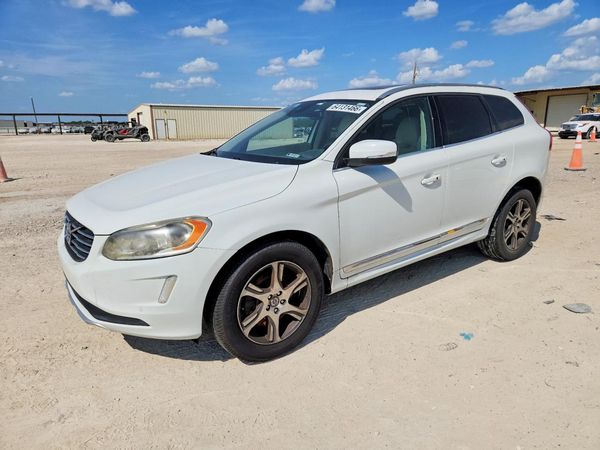 2015 VOLVO XC60 Platinum (non R design)