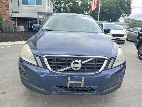 2013 VOLVO XC60