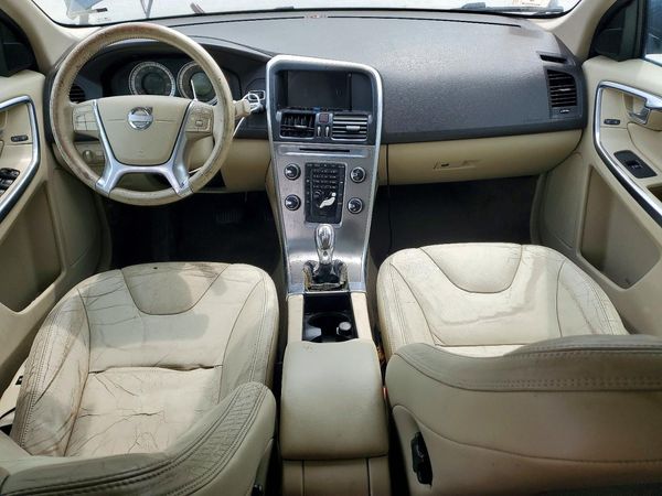 2013 VOLVO XC60