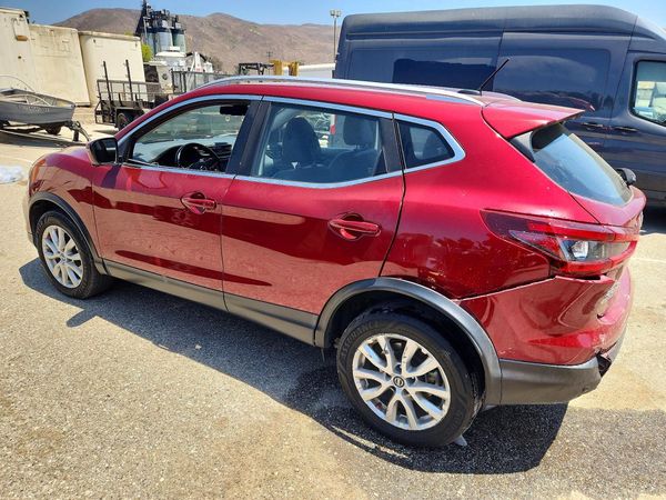 2022 NISSAN ROGUE SPORT SV