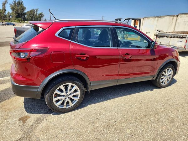 2022 NISSAN ROGUE SPORT SV