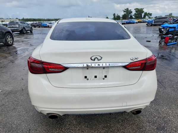 2018 INFINITI Q50