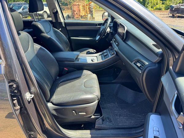 2020 HYUNDAI PALISADE SEL w/ Premium Pkg