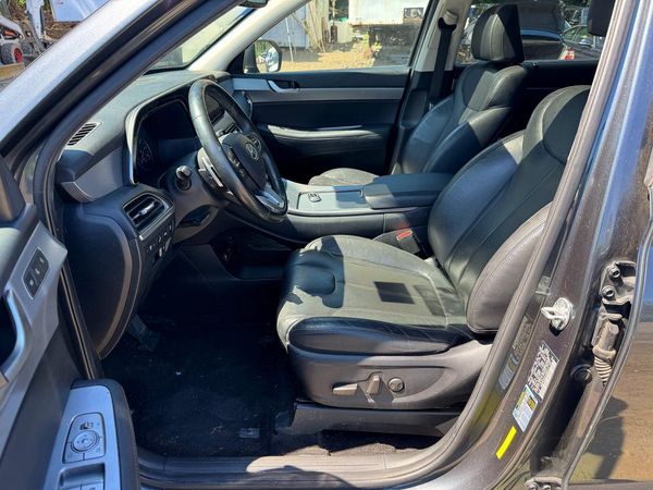 2020 HYUNDAI PALISADE SEL w/ Premium Pkg