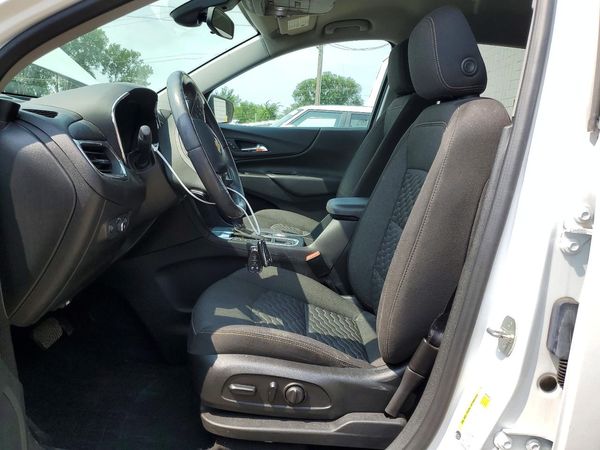 2020 CHEVROLET EQUINOX LT (1LT)