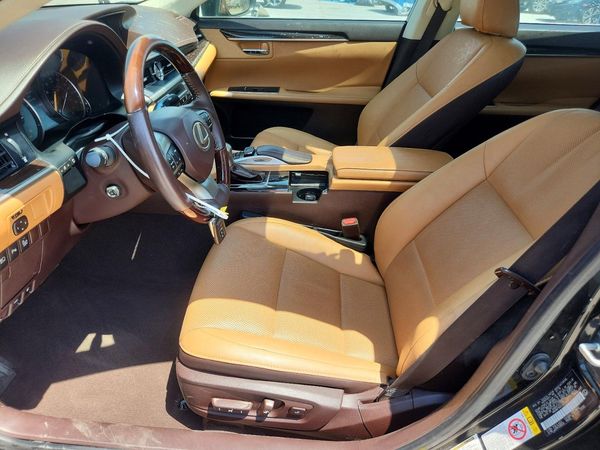 2018 LEXUS ES 350
