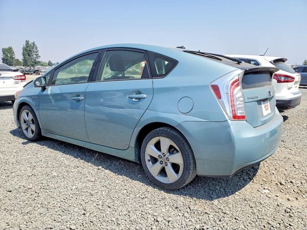 2014 TOYOTA PRIUS