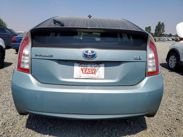 2014 TOYOTA PRIUS