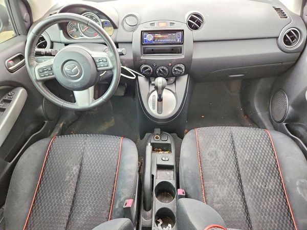 2012 MAZDA 2 Touring/GS