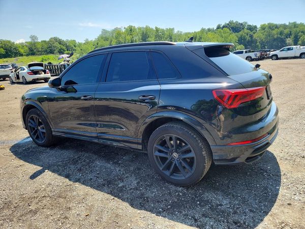 2022 AUDI Q3