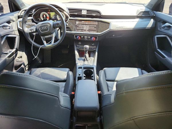 2022 AUDI Q3