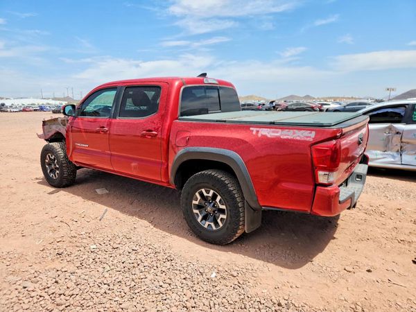 2017 TOYOTA TACOMA