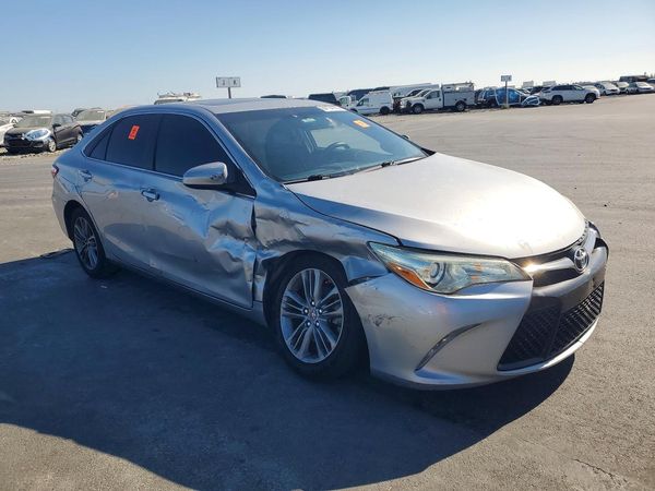 2017 TOYOTA CAMRY