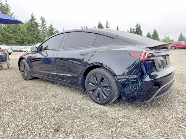2024 TESLA MODEL 3