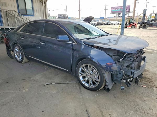2013 CADILLAC XTS Premium