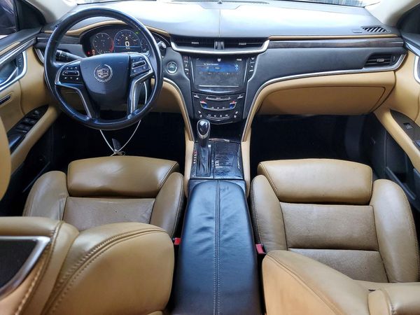 2013 CADILLAC XTS Premium