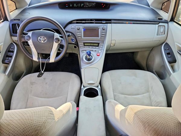 2012 TOYOTA PRIUS