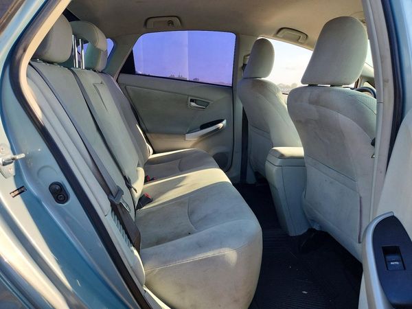 2012 TOYOTA PRIUS