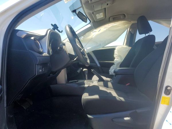 2016 TOYOTA RAV4 LE (X Grade)