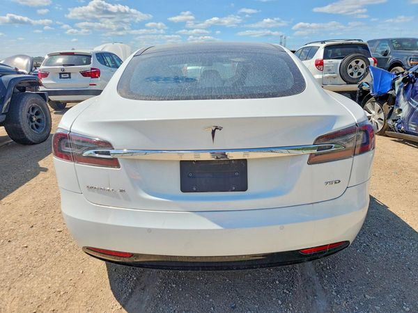 2018 TESLA MODEL S