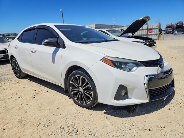 2014 TOYOTA COROLLA L/LE