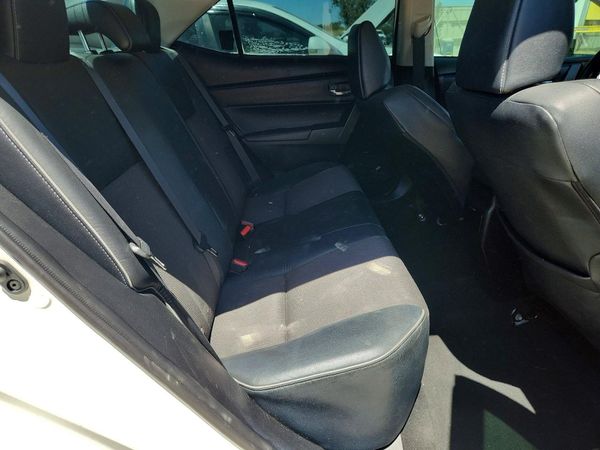 2014 TOYOTA COROLLA L/LE
