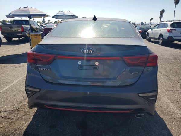 2021 KIA FORTE GT Line