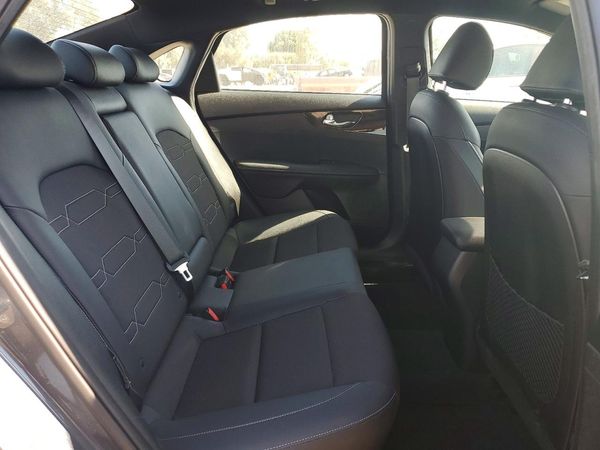 2021 KIA FORTE GT Line