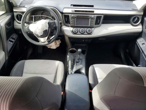2015 TOYOTA RAV4 LE (X Grade) — CKPT