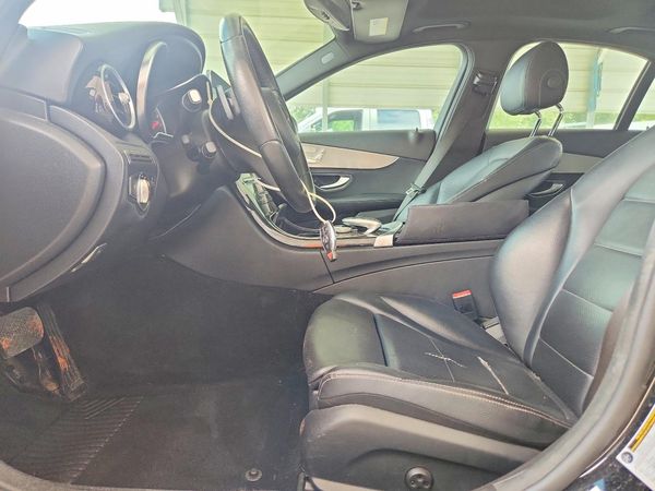 2018 MERCEDES-BENZ C C300