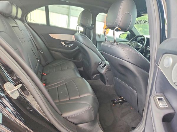 2018 MERCEDES-BENZ C C300