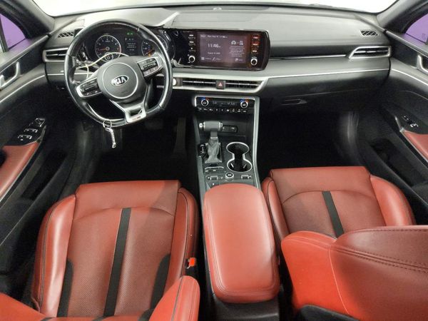 2021 KIA K5 GT-Line