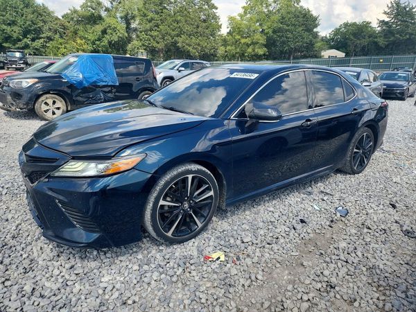 2018 TOYOTA CAMRY XSE